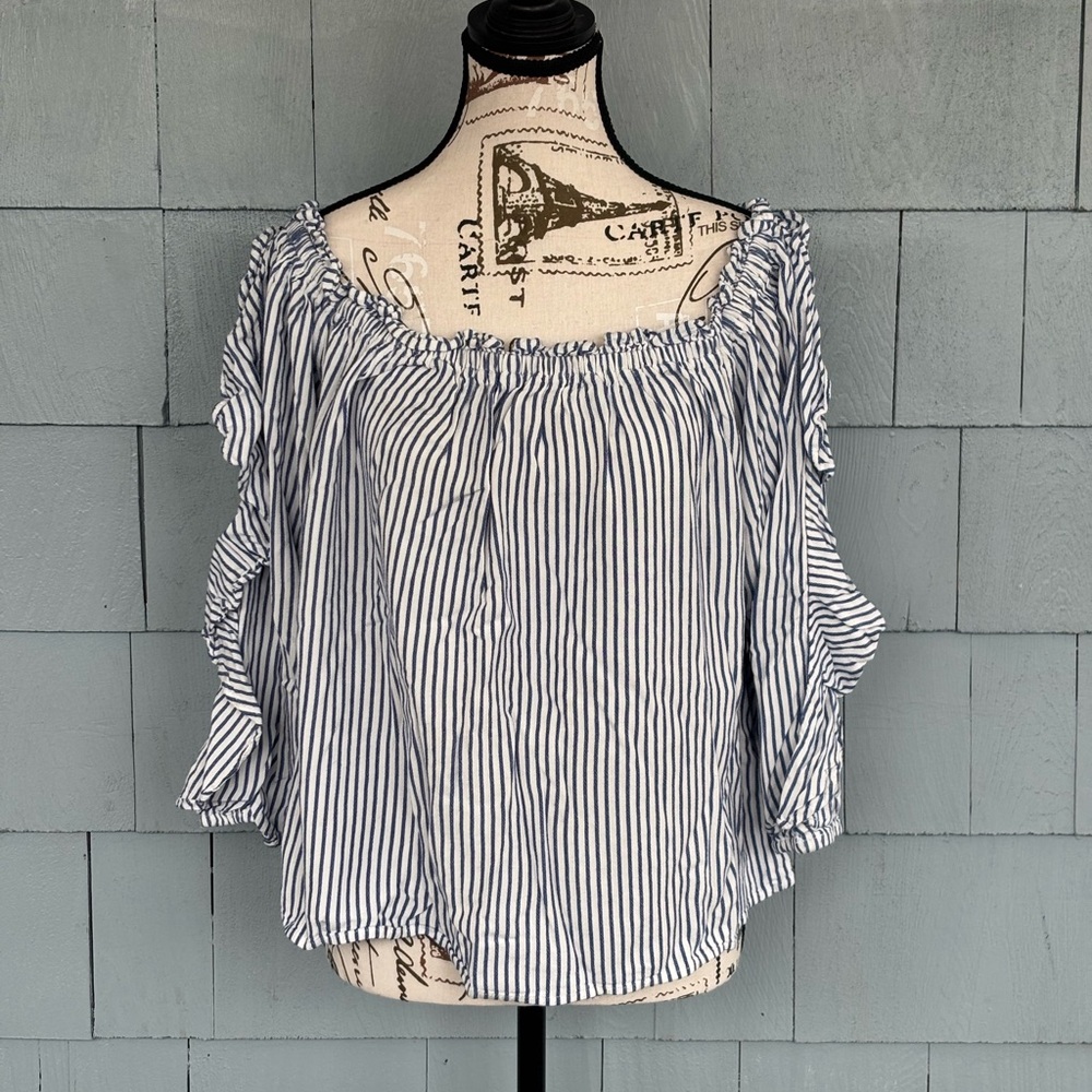 Arizona Jean Co Off Shoulder Top